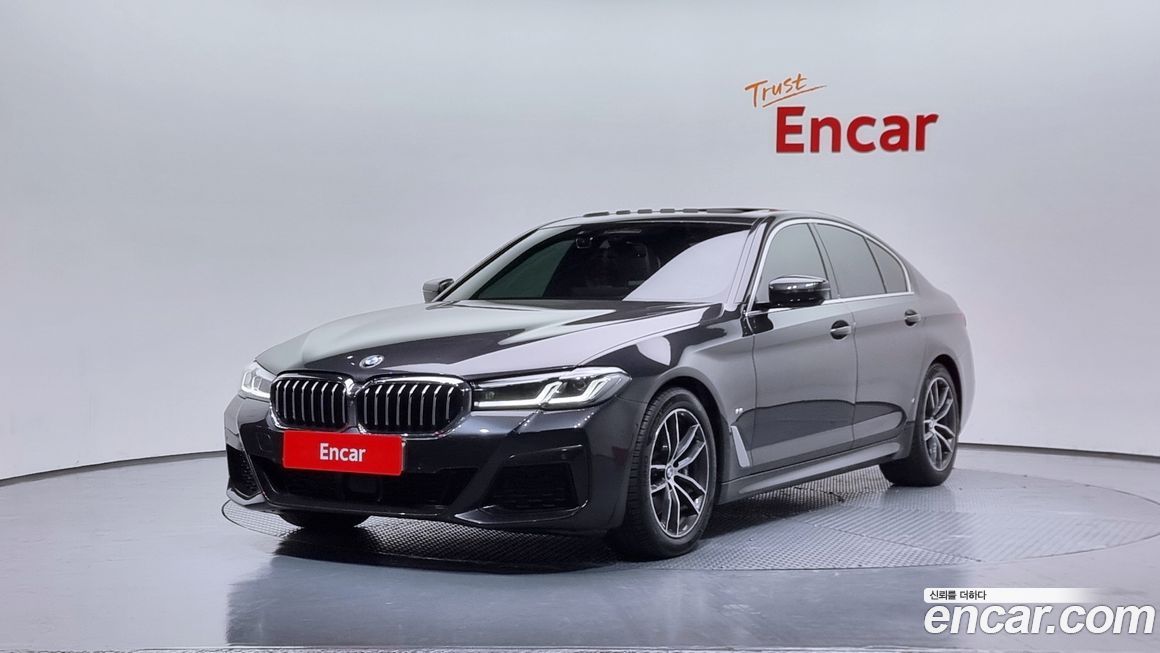 BMW 5-Series 2021