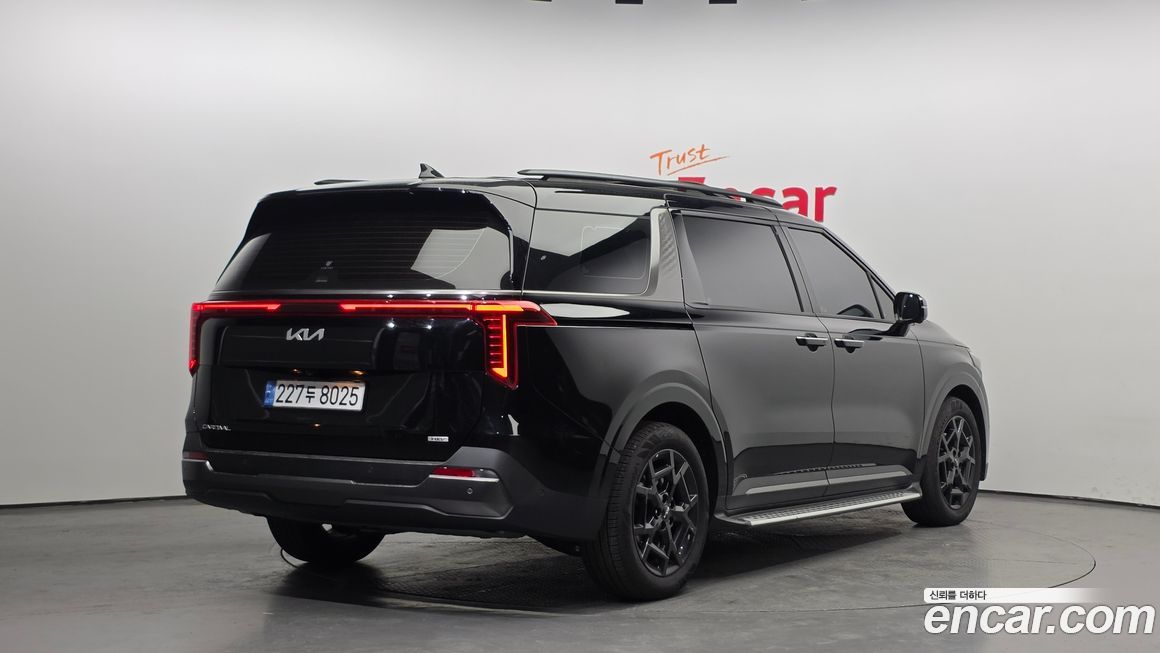Kia Canival 2025