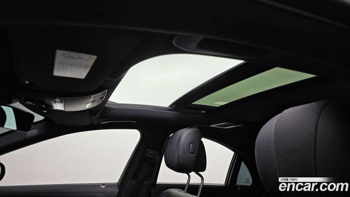 Mercedes-Benz S-Class 2019