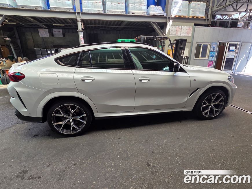 BMW X6 2021