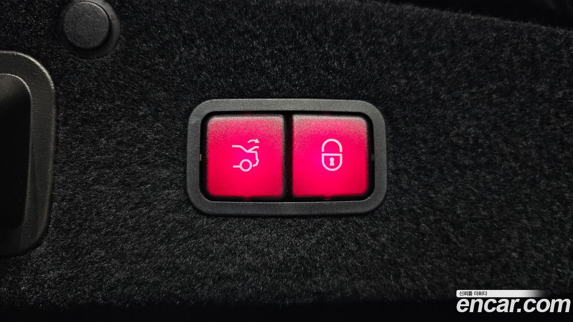 Mercedes-Benz S-Class 2020