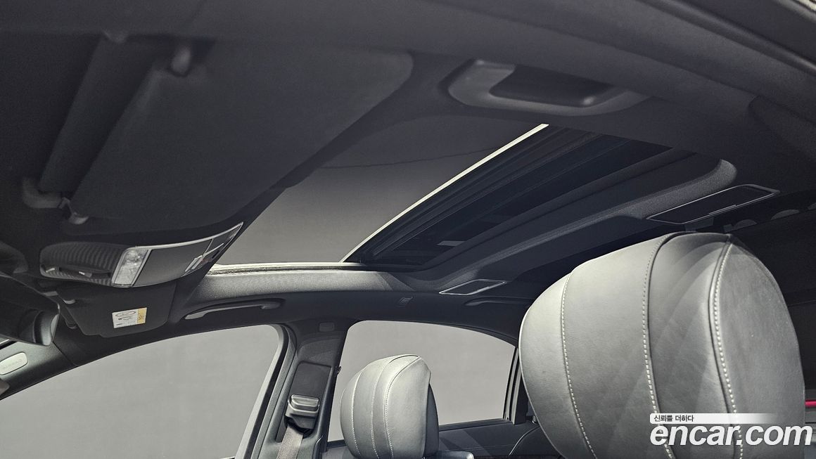 Mercedes-Benz S-Class 2020