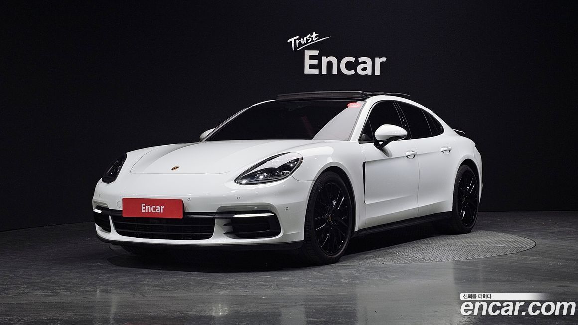 Porsche Panamera 2020