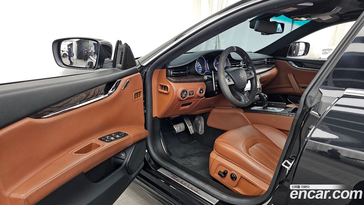 Maserati Quattroporte 2016