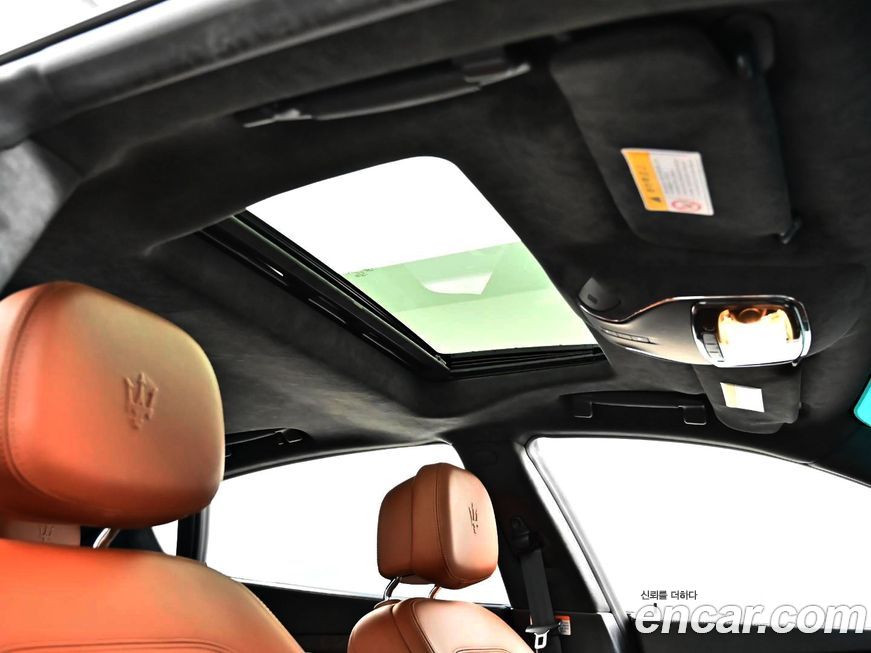 Maserati Quattroporte 2016