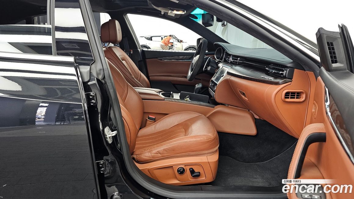 Maserati Quattroporte 2016