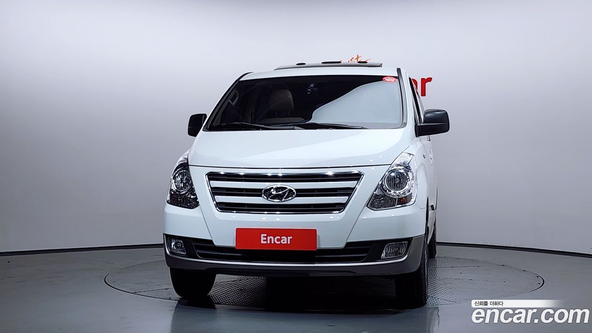 Hyundai Starex 2018