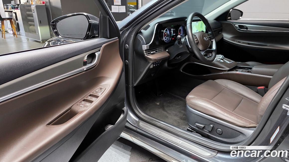 Hyundai Grandeur 2022