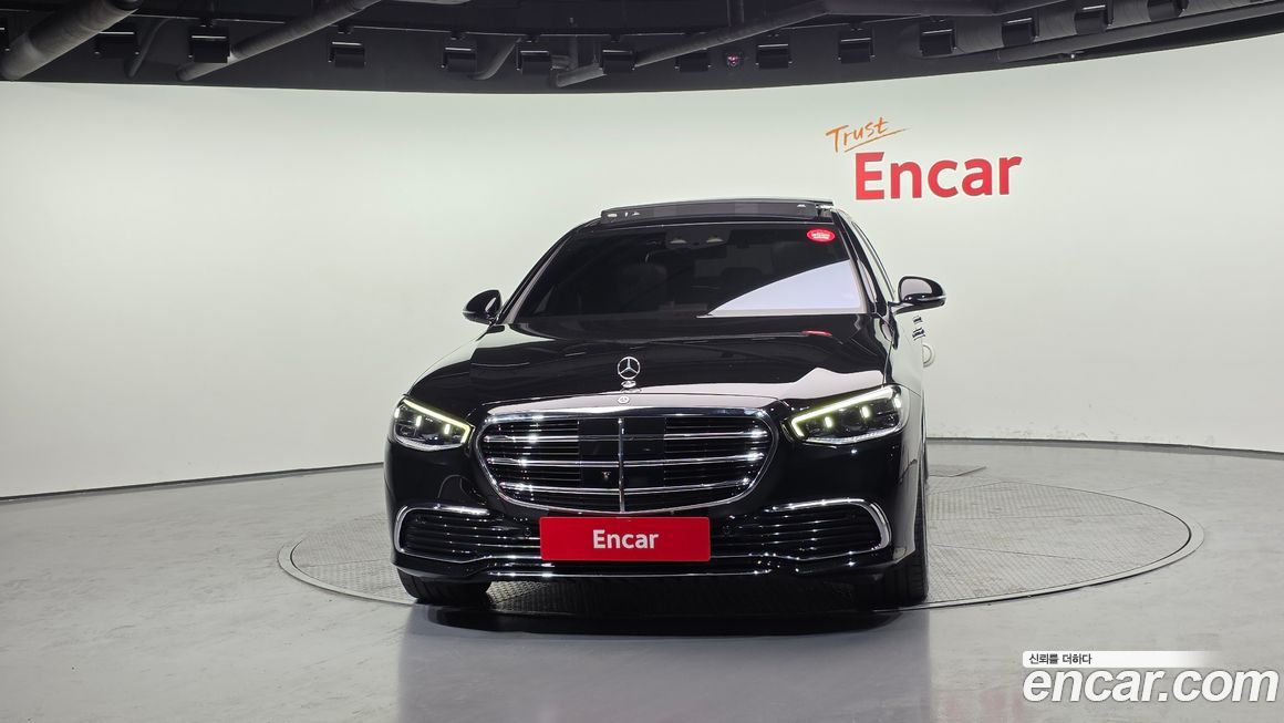 Mercedes-Benz S-Class 2022