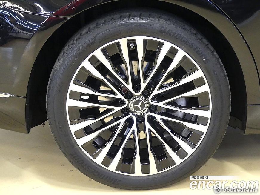 Mercedes-Benz S-Class 2022