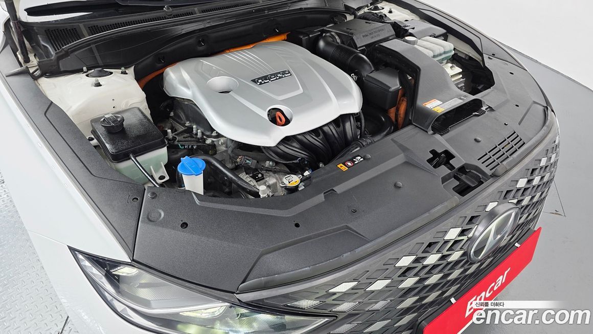 Hyundai Grandeur 2020