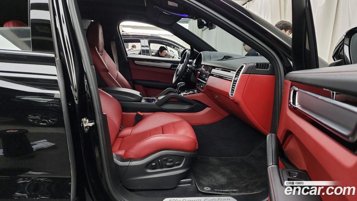 Porsche Cayenne 2023