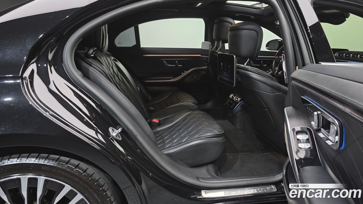 Mercedes-Benz S-Class 2022