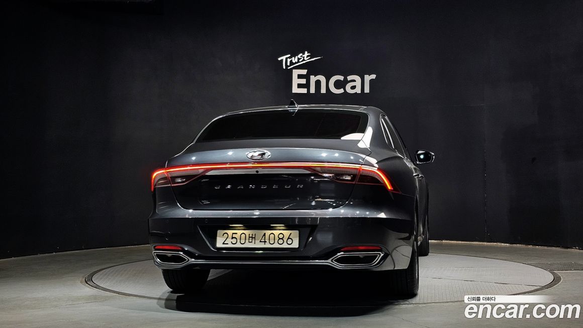 Hyundai Grandeur 2022