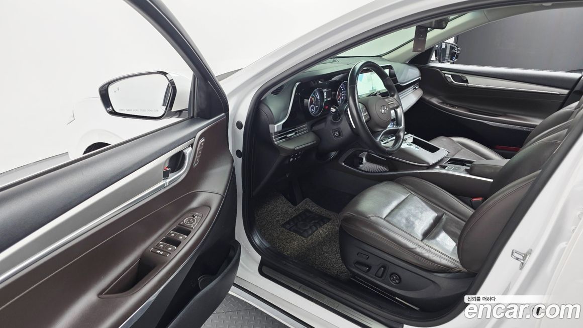 Hyundai Grandeur 2020