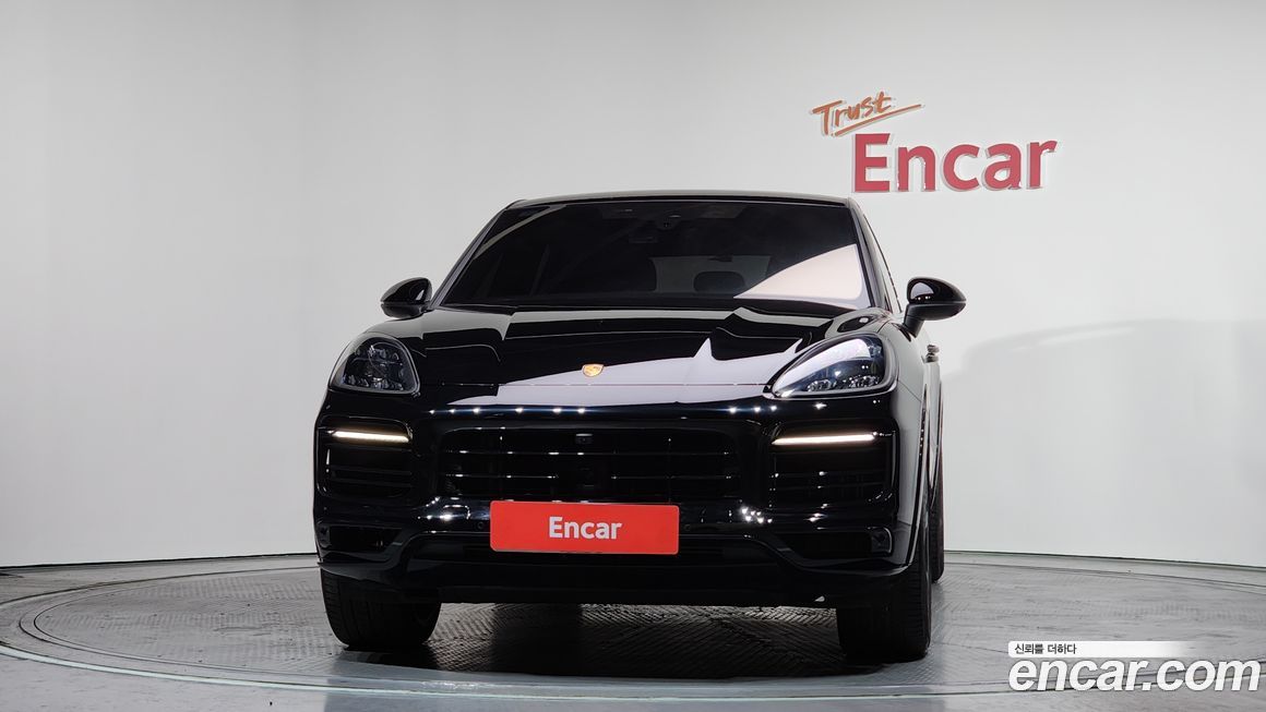 Porsche Cayenne 2023
