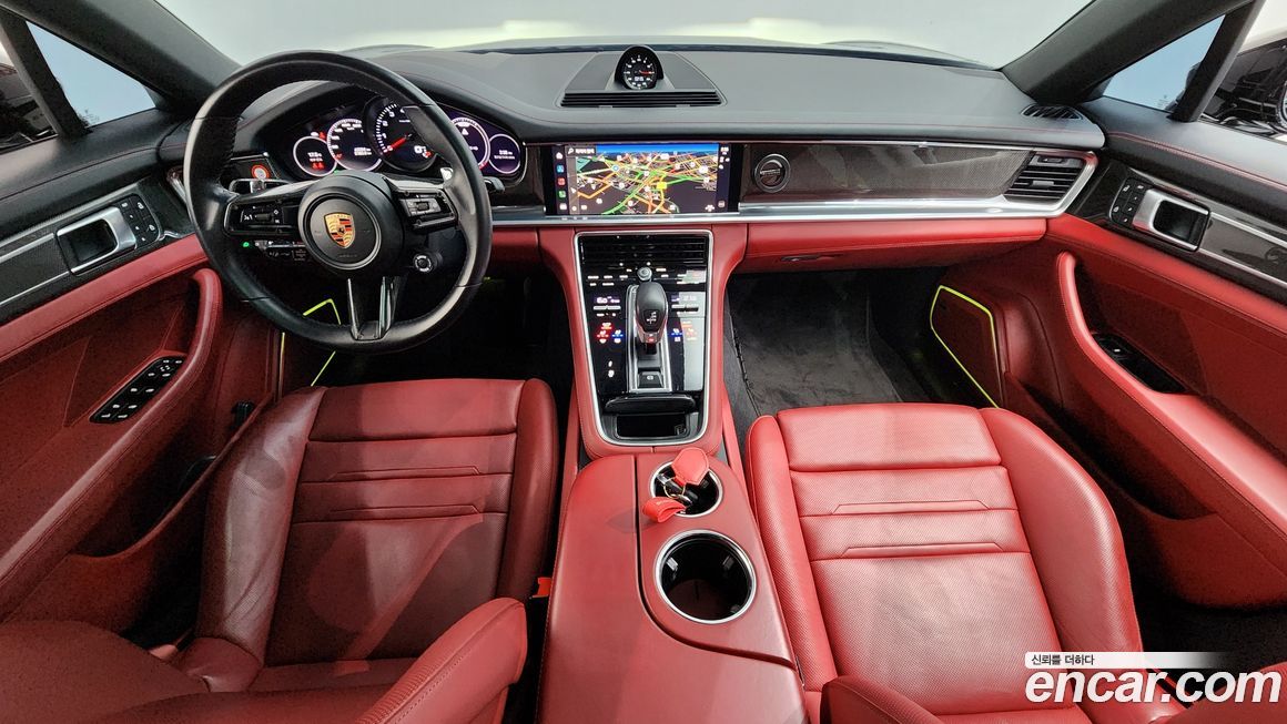 Porsche Panamera 2023