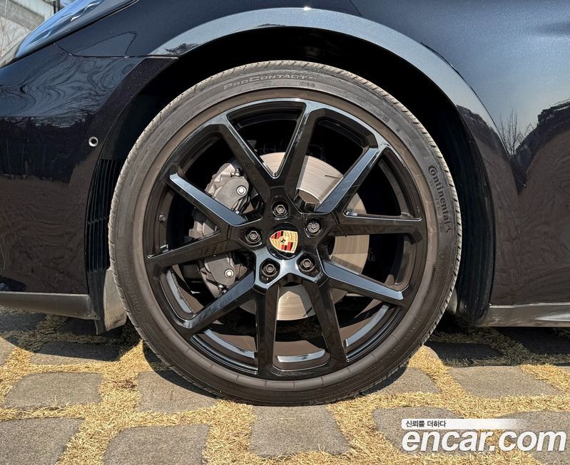 Porsche Panamera 2024