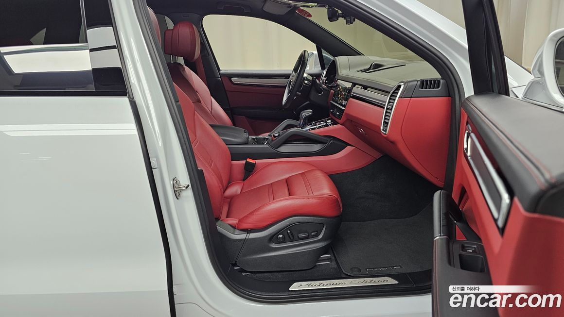 Porsche Cayenne 2023