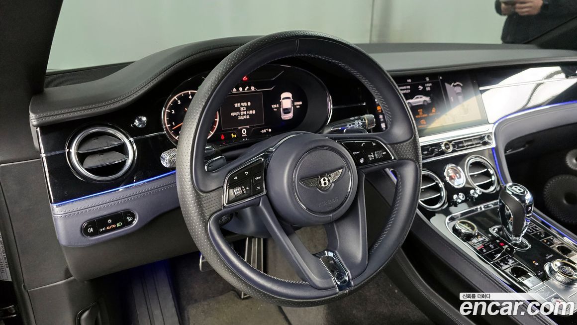 Bentley Continental 2019