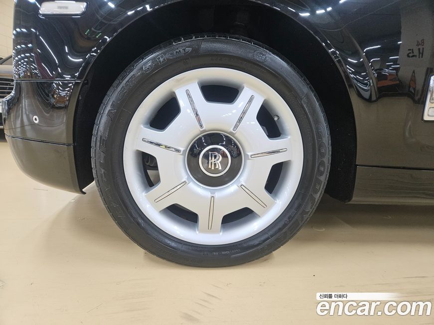 Rolls-Royce Phantom 2014