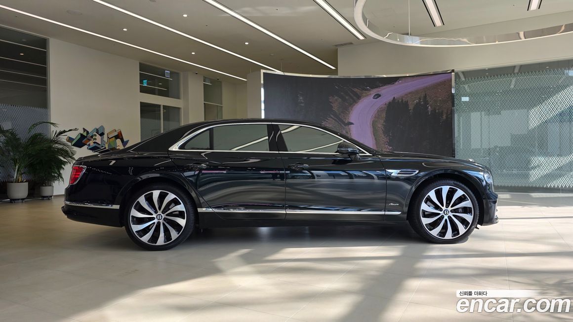 Bentley Flying Spur 2024