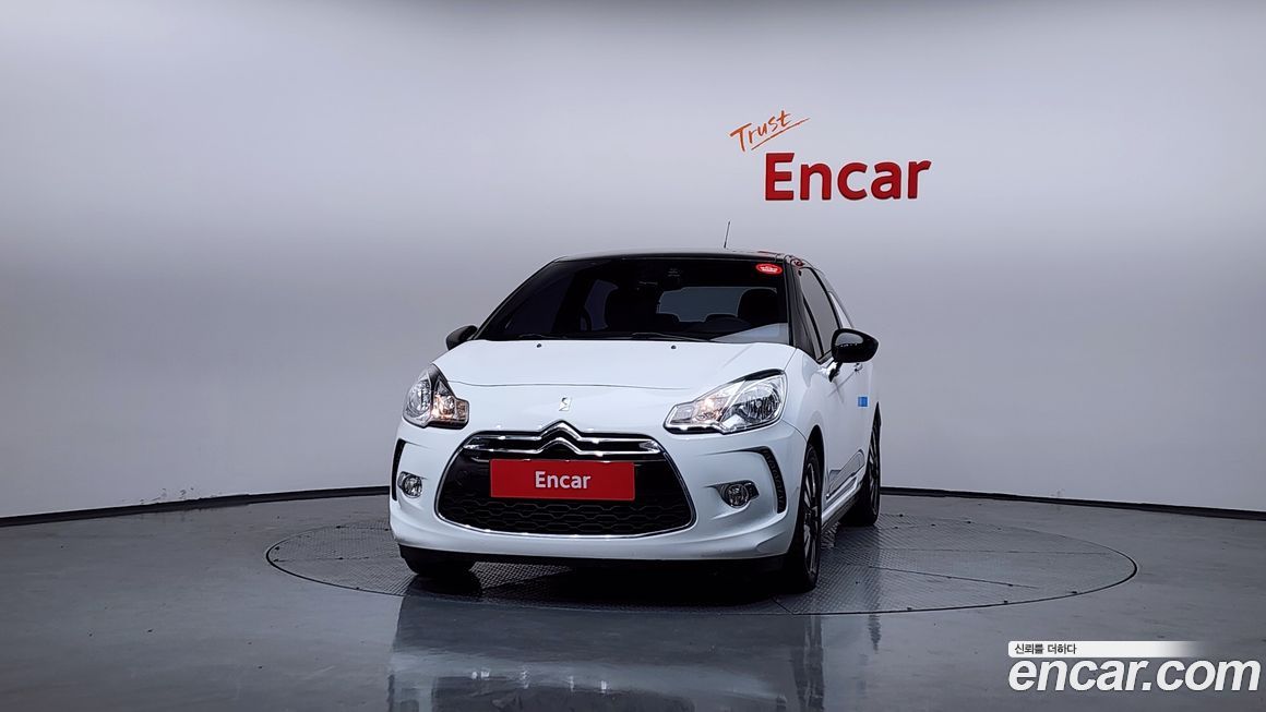 Citroen-DS DS3 2012