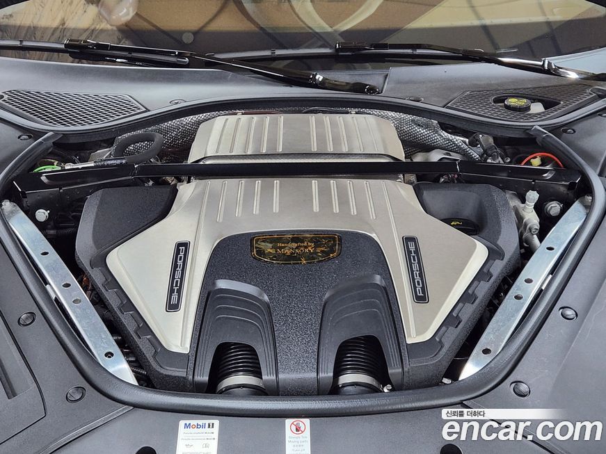 Porsche Panamera 2018