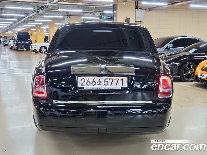 Rolls-Royce Phantom 2014