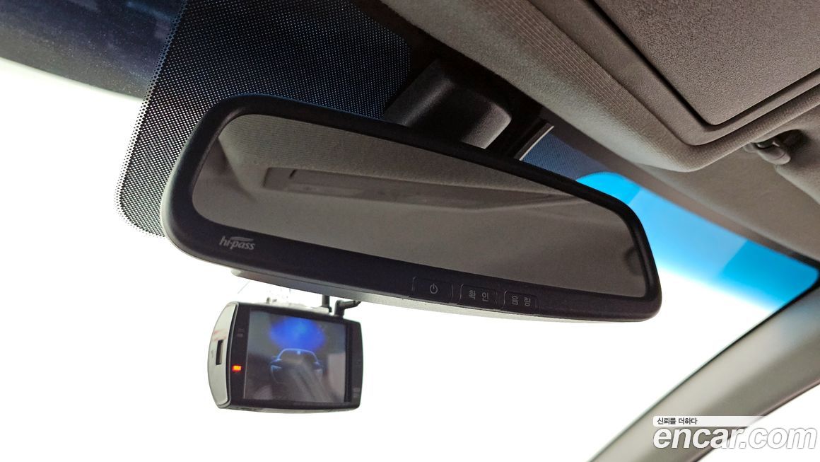 Renault-KoreaSamsung SM7 2011