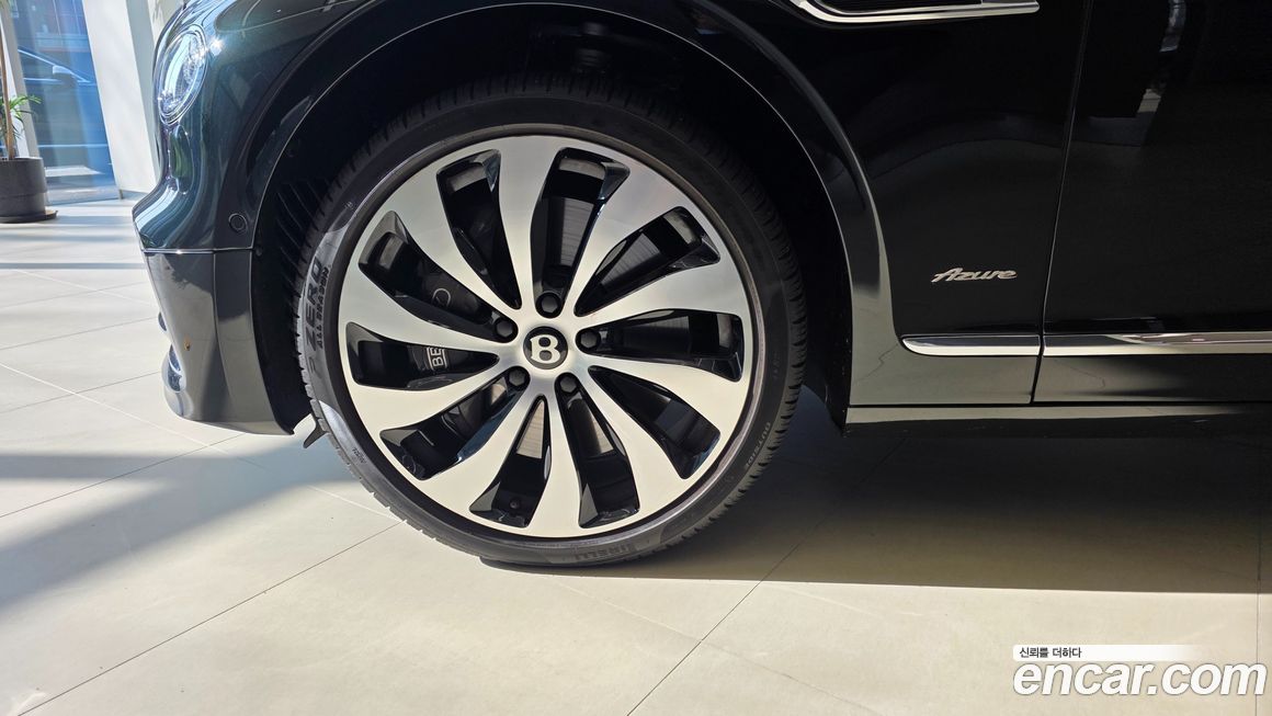 Bentley Flying Spur 2024