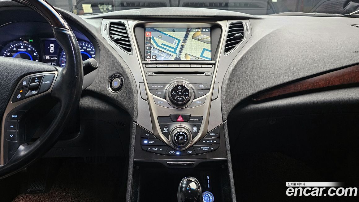 Hyundai Grandeur 2014