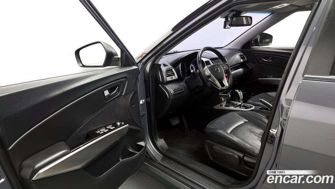 KG_Mobility_Ssangyong TIBOLI 2015