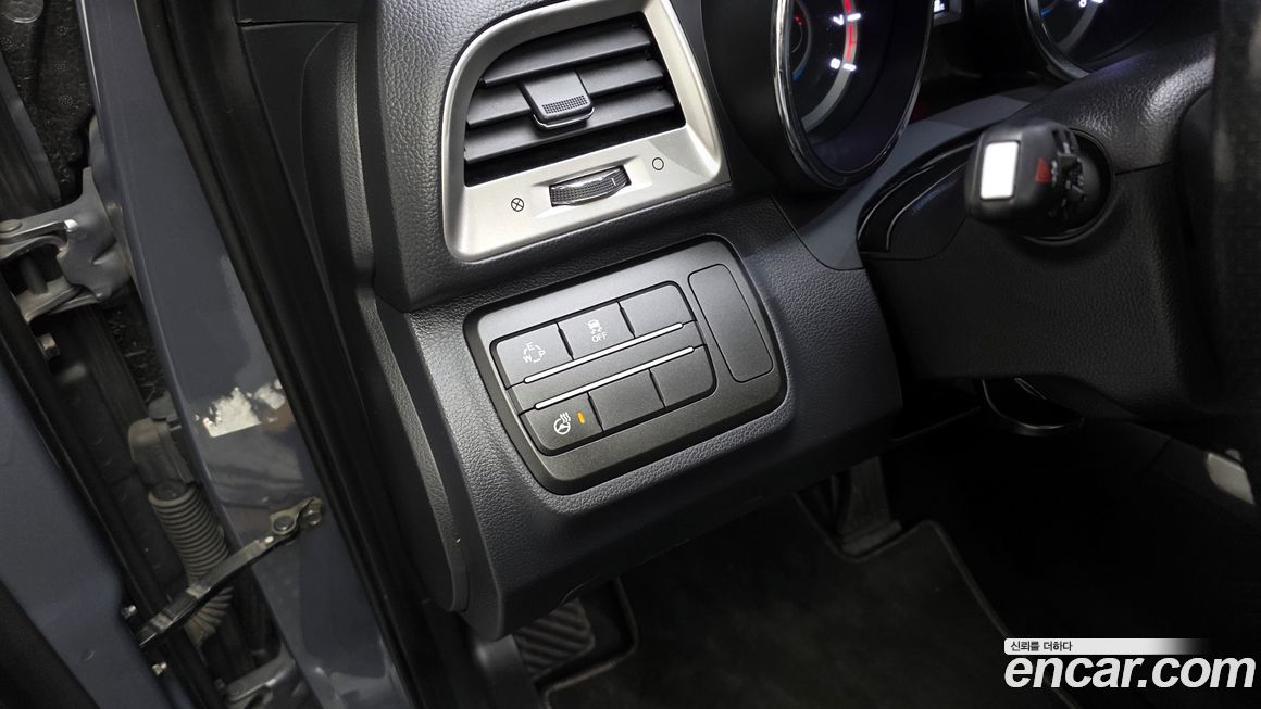 KG_Mobility_Ssangyong TIBOLI 2015