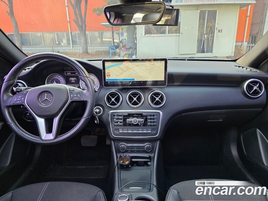 Mercedes-Benz A-Class 2014