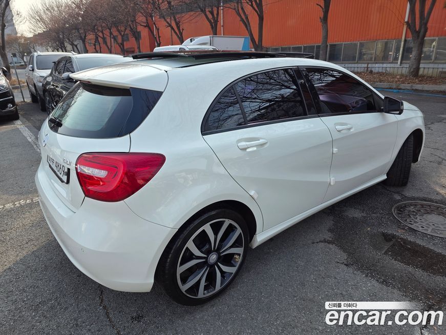 Mercedes-Benz A-Class 2014