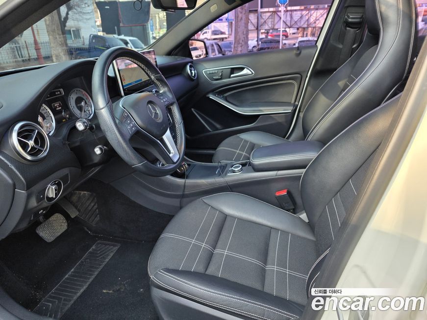 Mercedes-Benz A-Class 2014