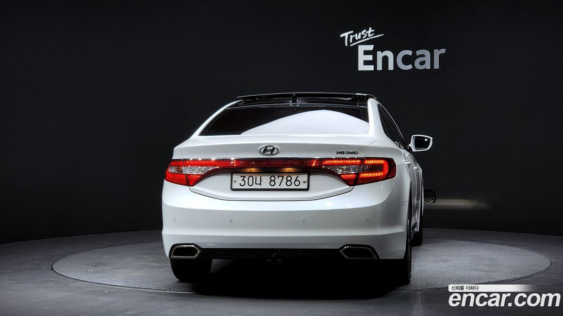 Hyundai Grandeur 2016