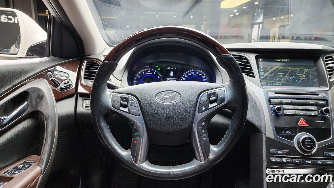 Hyundai Grandeur 2016