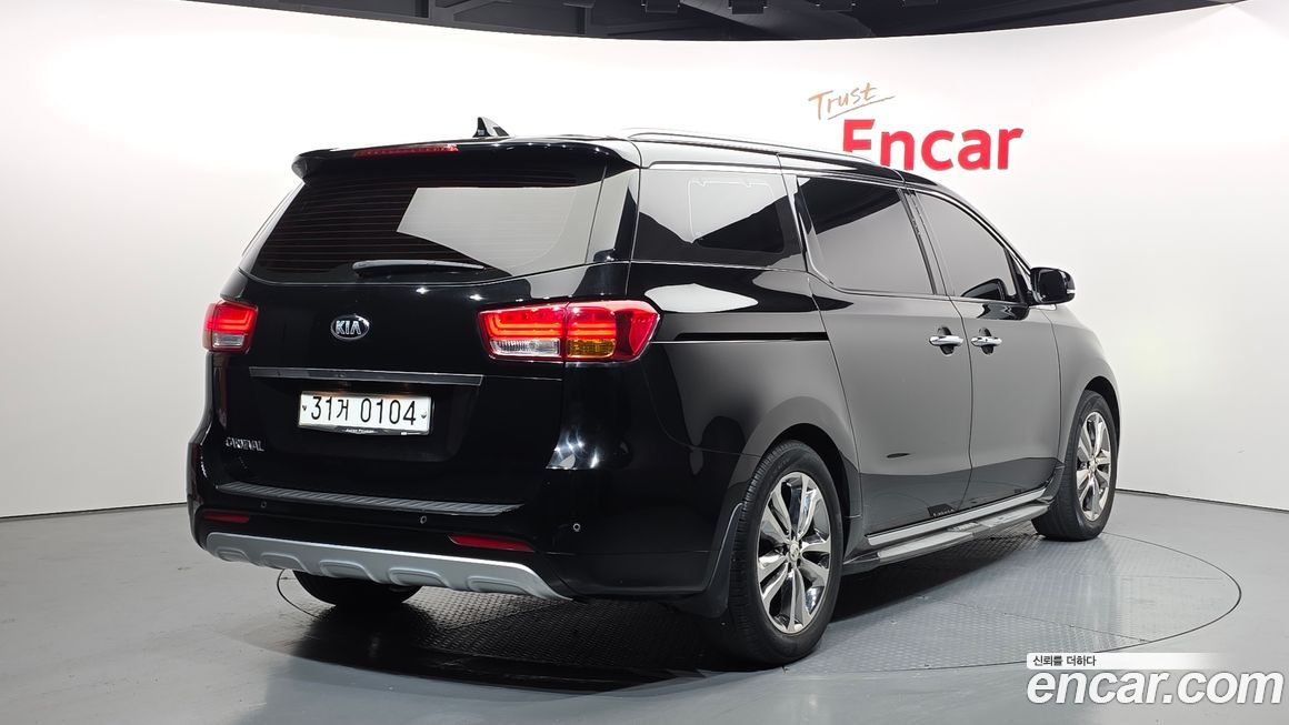 Kia Canival 2017