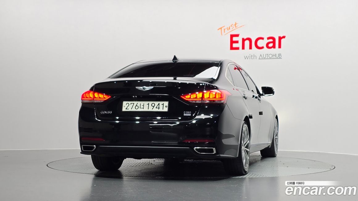 Hyundai Genesis 2016