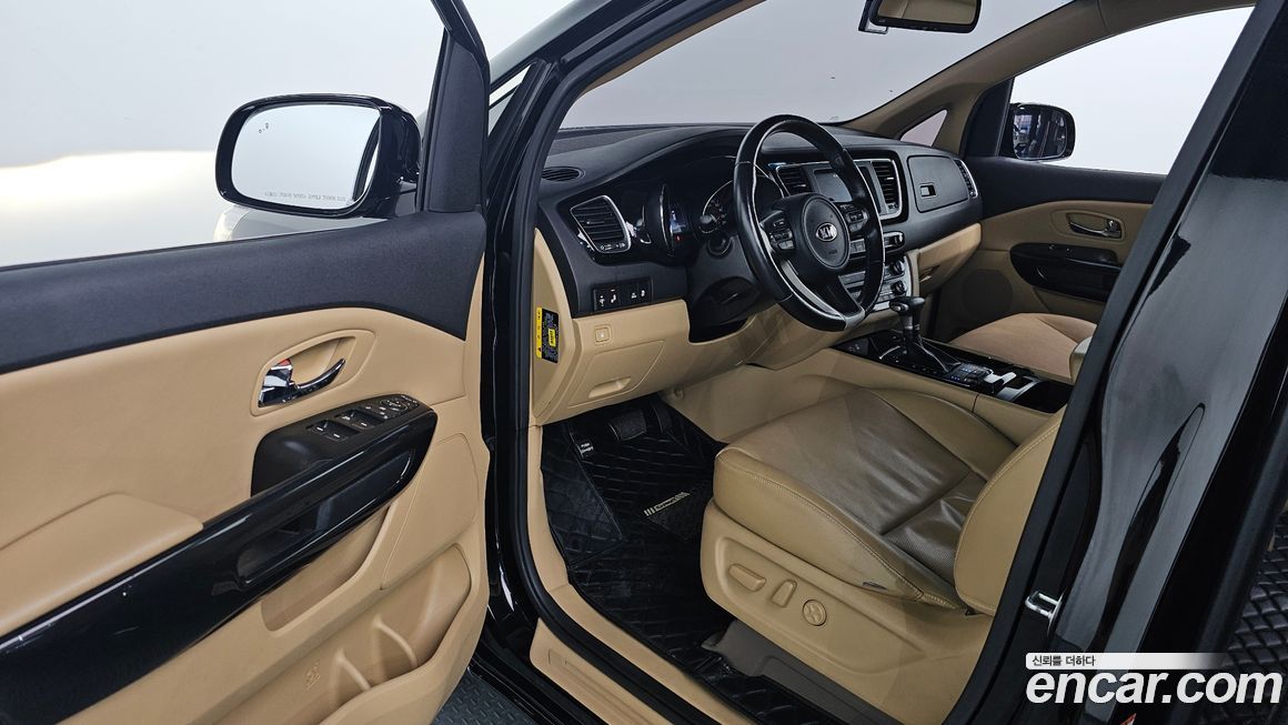 Kia Canival 2018