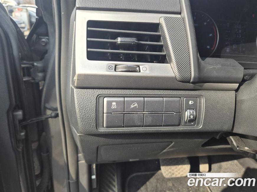 KG_Mobility_Ssangyong Rexton 2019