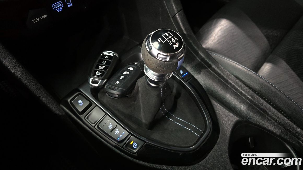 Hyundai Veloster 2019