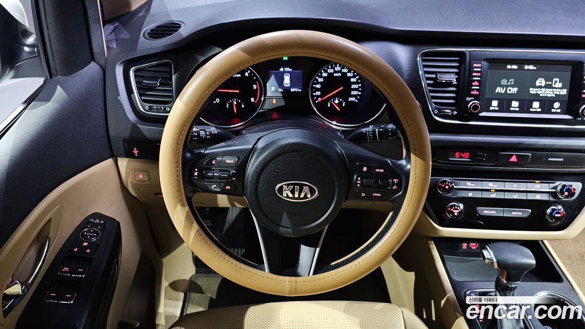 Kia Canival 2019