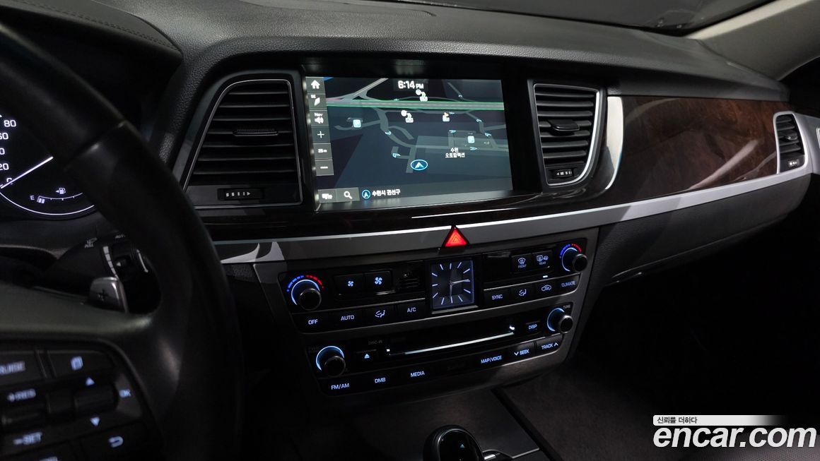 Hyundai Genesis 2015