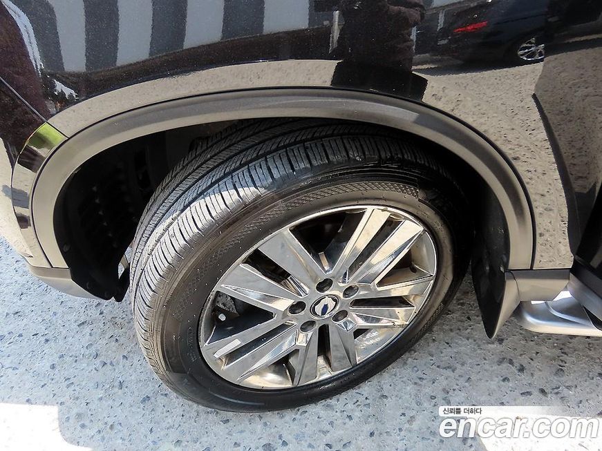 KG_Mobility_Ssangyong Rexton 2019