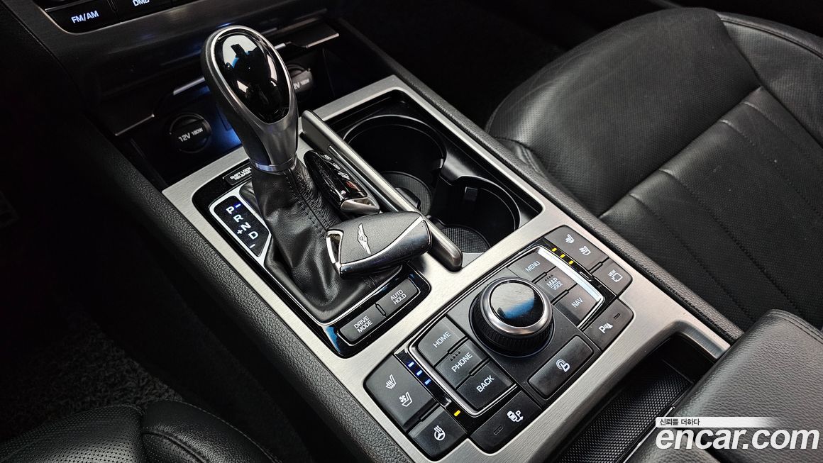 Hyundai Genesis 2016