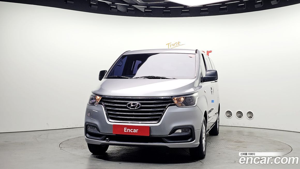 Hyundai Starex 2018
