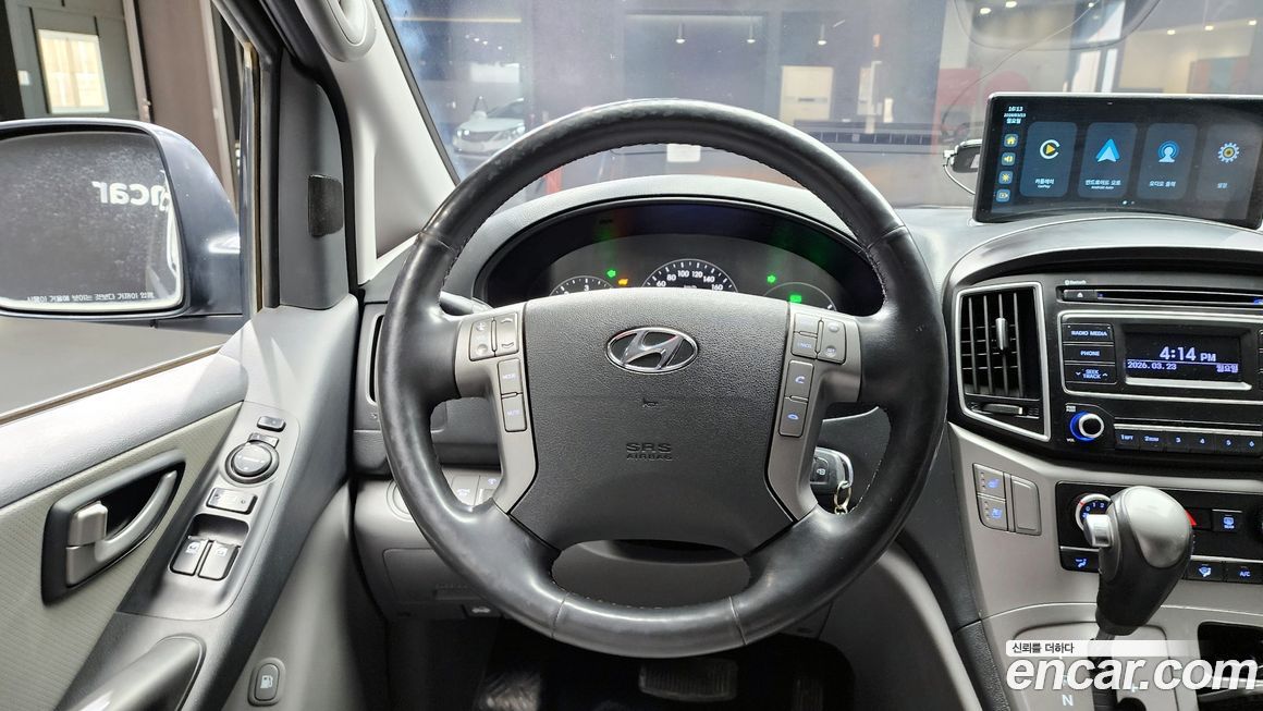 Hyundai Starex 2021